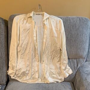 Zara Women’s Cream Satiny Blouse